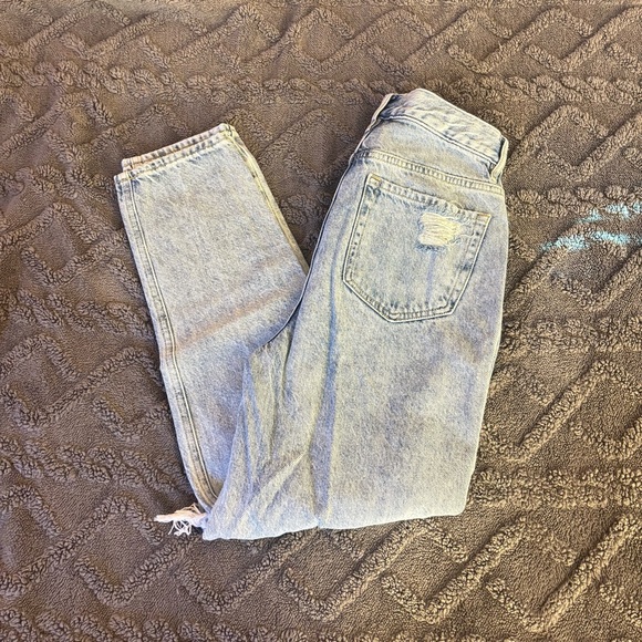 Women’s PacSun Ultra High Rise Slim Ripped Jeans - Picture 3 of 5